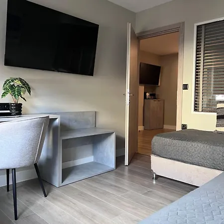 Aparthotel Luxor Premium